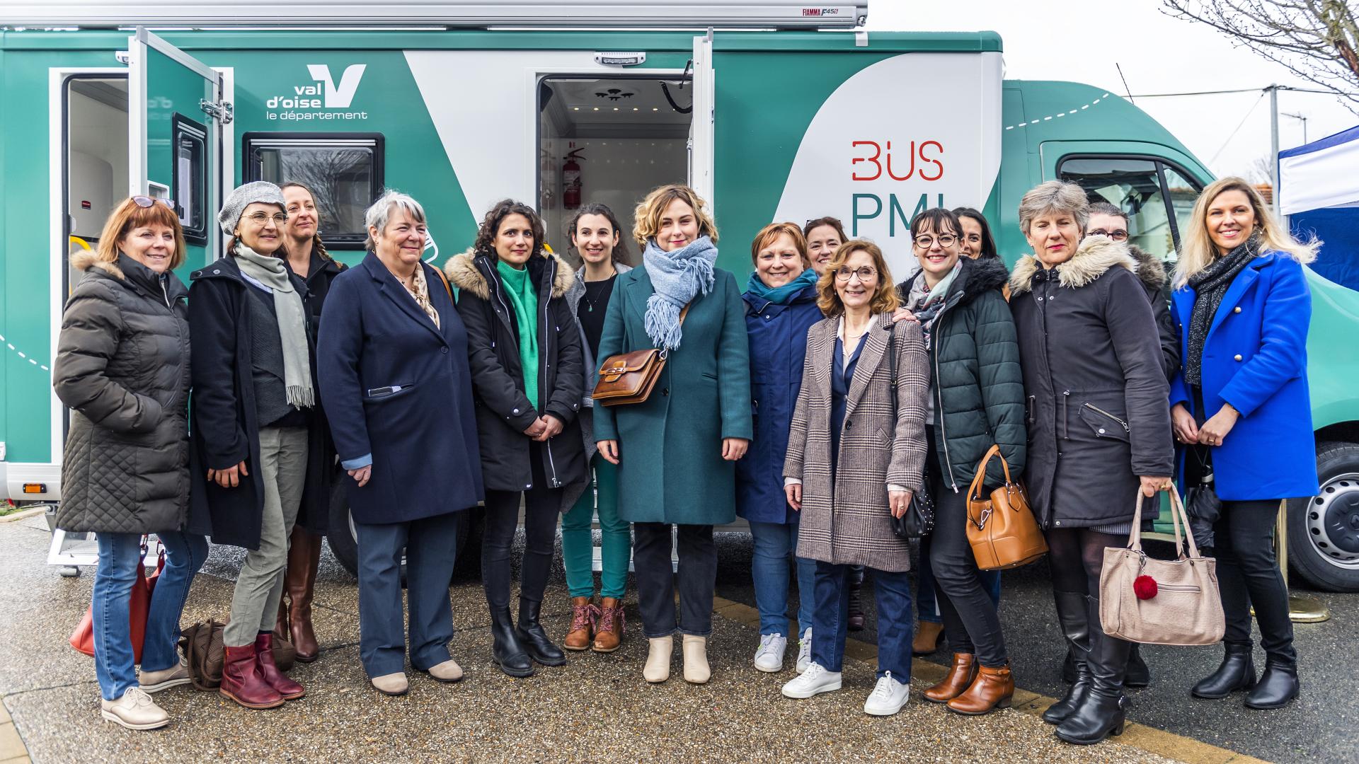 Le bus PMI de passage à Argenteuil Site de la ville d’Argenteuil