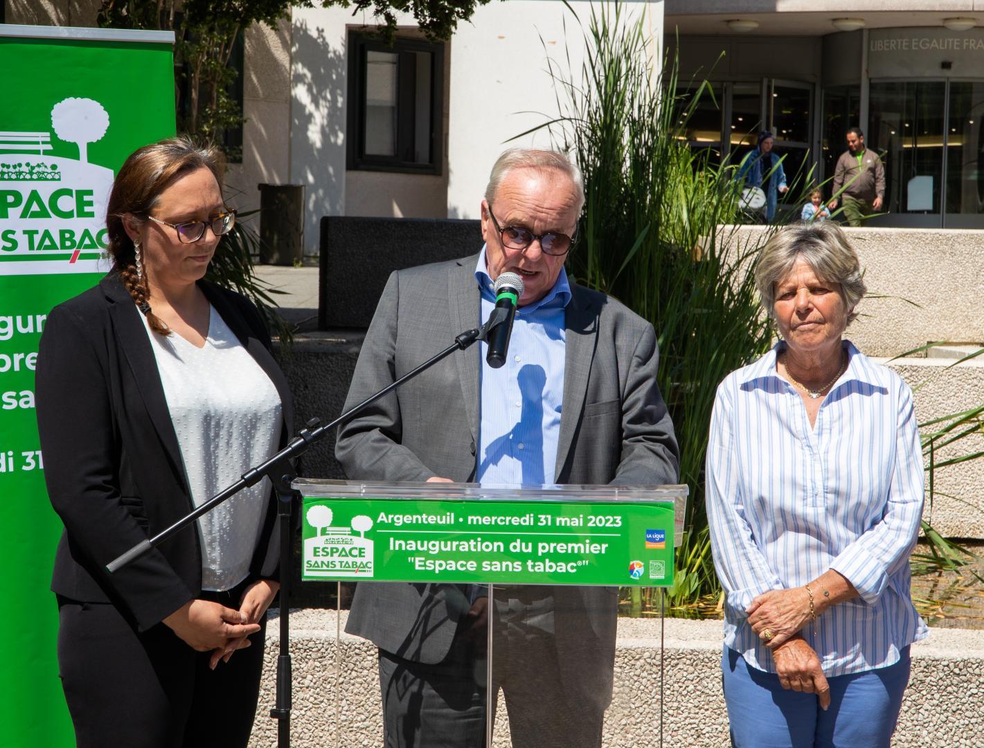 Argenteuil déploie le premier « Espace sans tabac » dans le parc de l