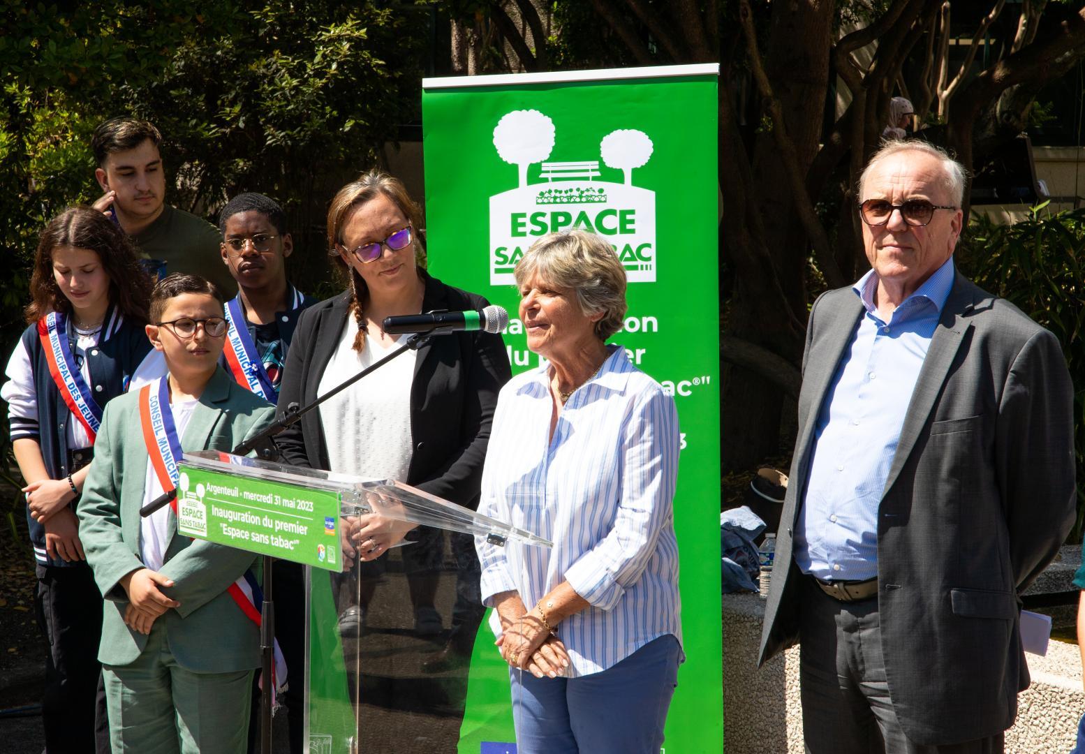 Argenteuil déploie le premier « Espace sans tabac » dans le parc de l